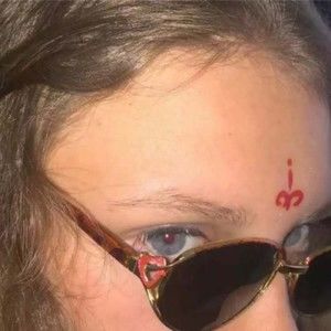 Meet your Posher, Yew